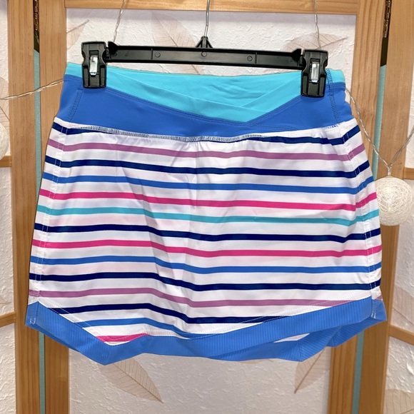 Ivivva skort - Picture 1 of 3